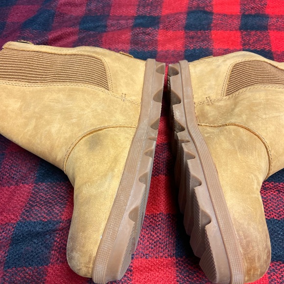 Sorel Joan of Arctic Wedge Camel Leather Boots. - Picture 2 of 5